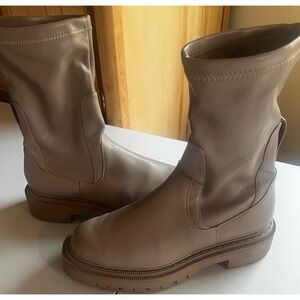 H &‎ M Chunky Platform Stretchy Platform Taupe Boot Size 40 (9)